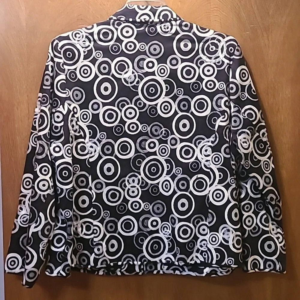 Zippered jacket - Picture 2 of 2